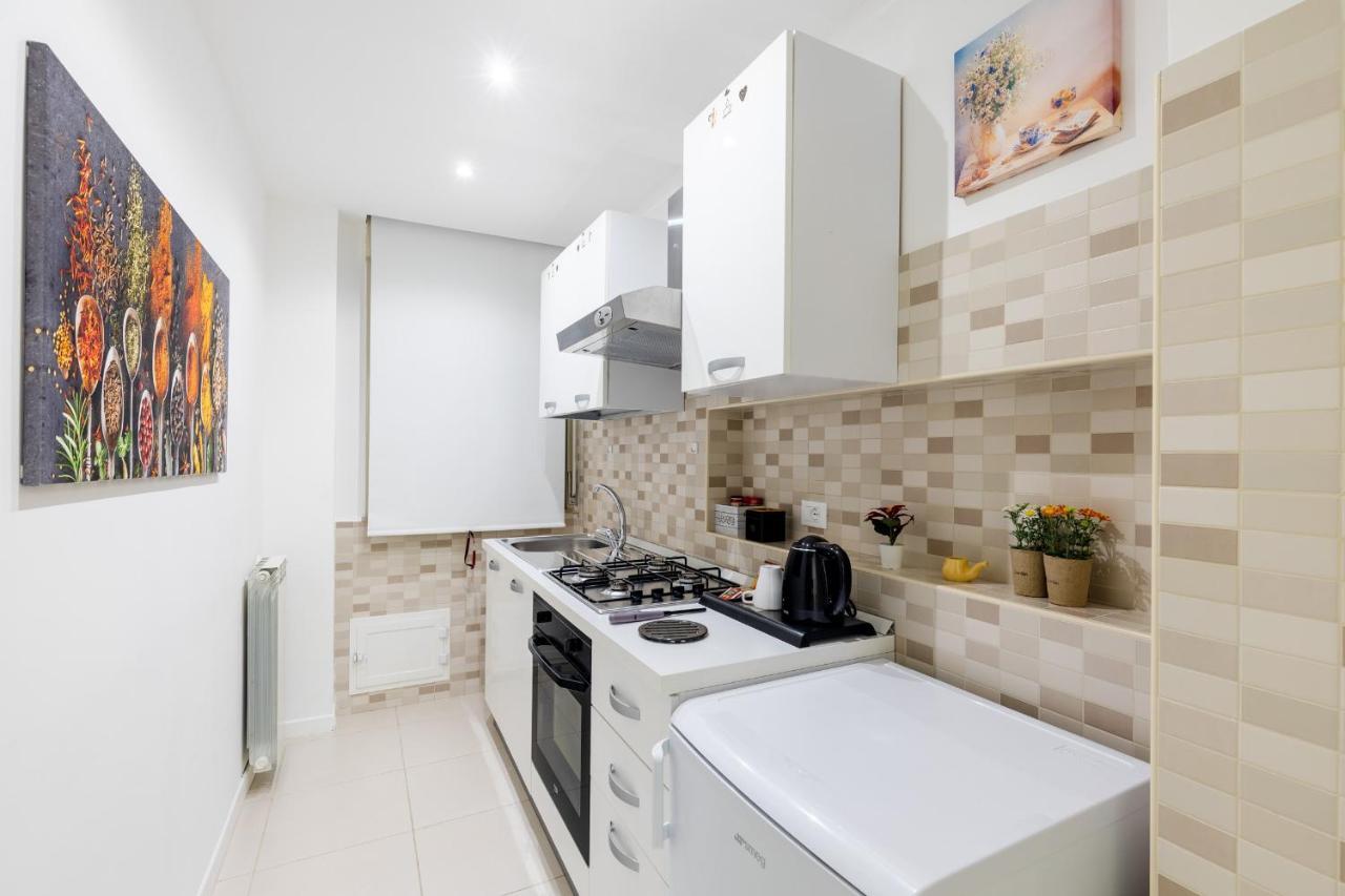Residenze Chamur Via Mariano Migliaccio Palermo Luaran gambar