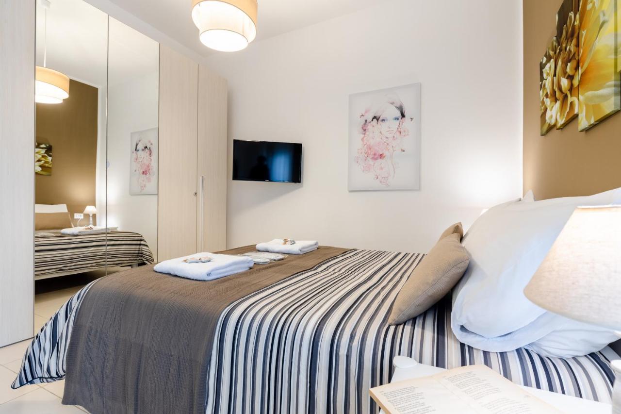 Residenze Chamur Via Mariano Migliaccio Palermo Luaran gambar