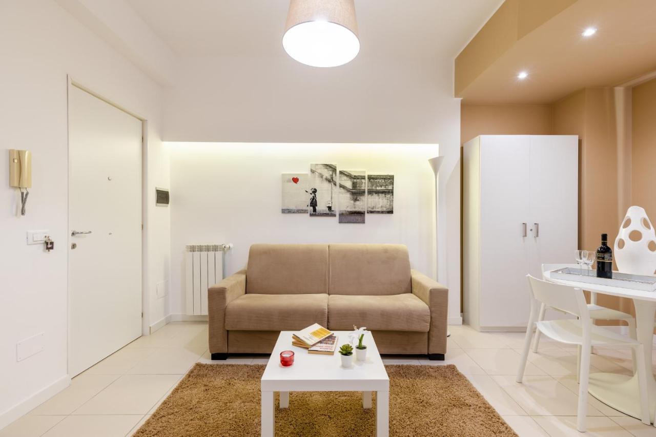 Residenze Chamur Via Mariano Migliaccio Palermo Luaran gambar